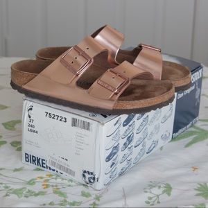 Birkenstock Arizona Metallic Copper Flat Sandals